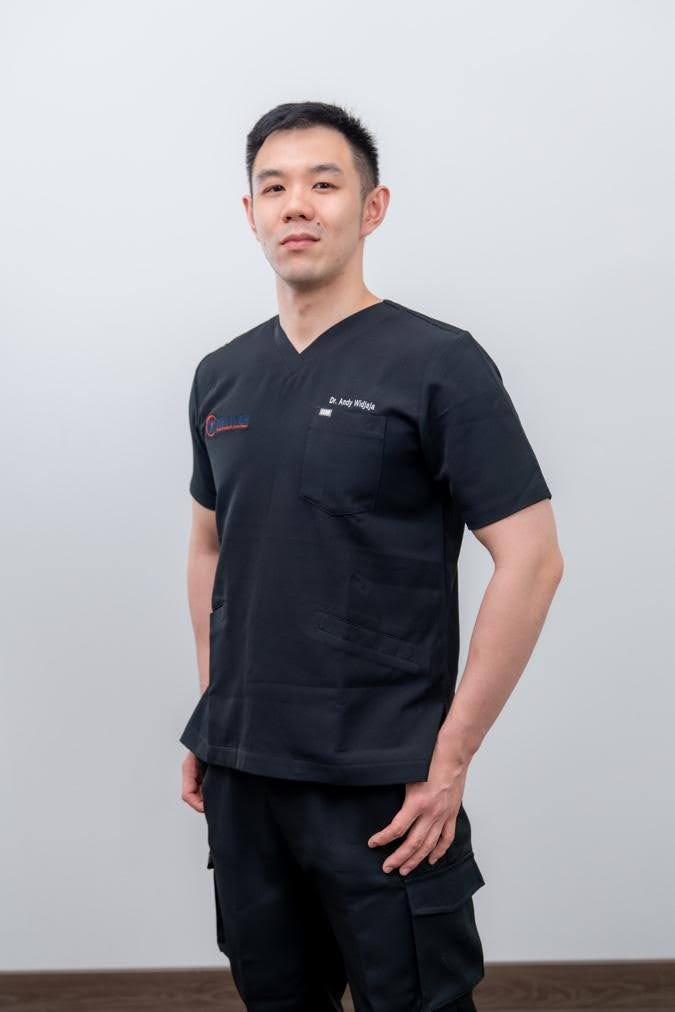 drg. Ivan Hadiutomo, Sp.KG