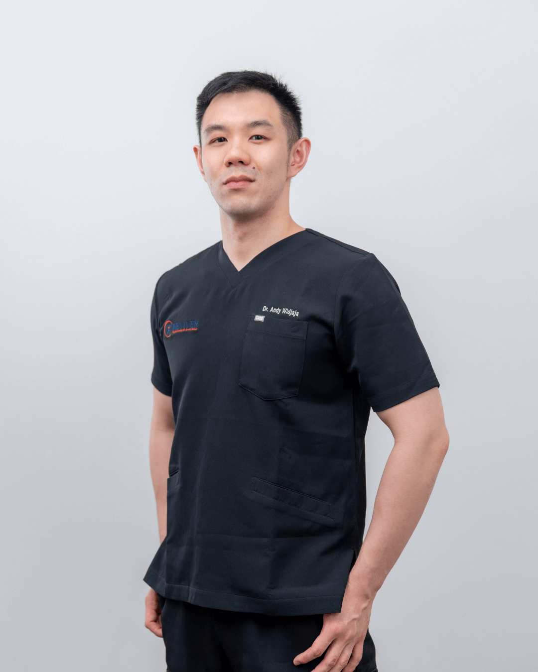 drg. Ivan Hadiutomo, Sp.KG